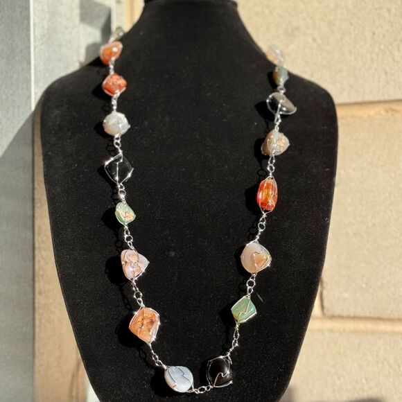 LIVE SHOW STATEMENT NECKLACE ZUMA - Picture 2 of 5